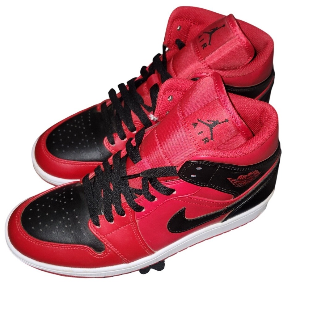 Air Jordan 1 Mid Gym Red Black White 554724-660 Mens 8.5 Sneaker retro sporty